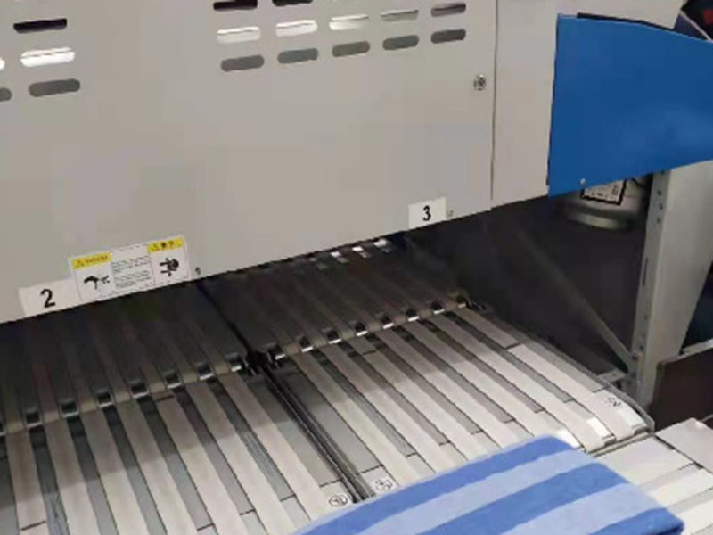 任丘巾类折叠机-01